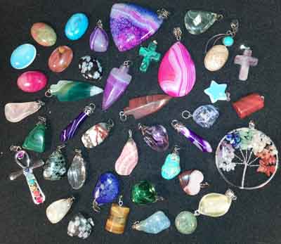 Bigiotteria e Ciondoli in Pietra Dura